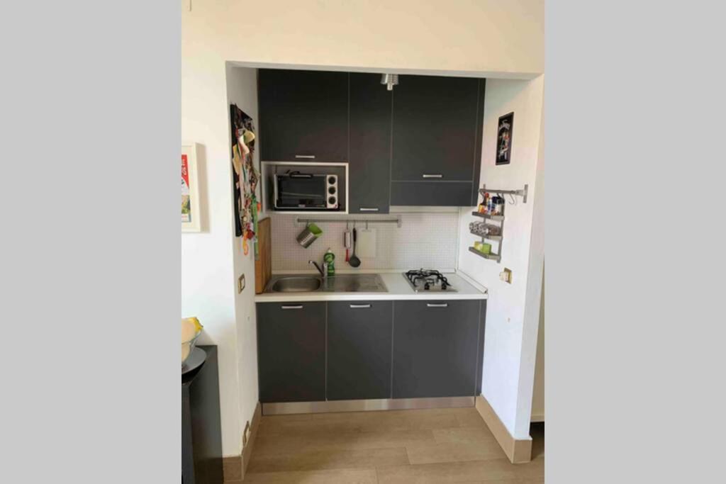 Appartamento Splendido Con Tutti Servizi In Zona Navigli Milánó Kültér fotó